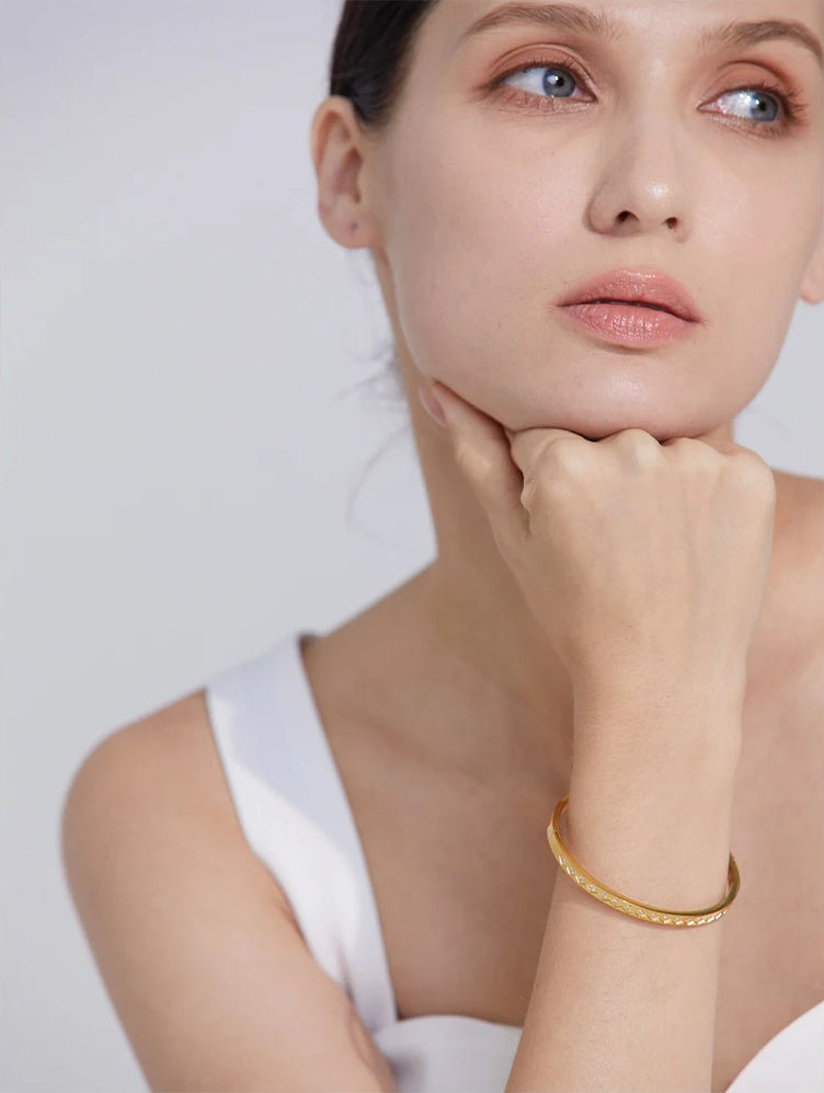 Fashion Cast Statement Bangle Bracelet - Ecru