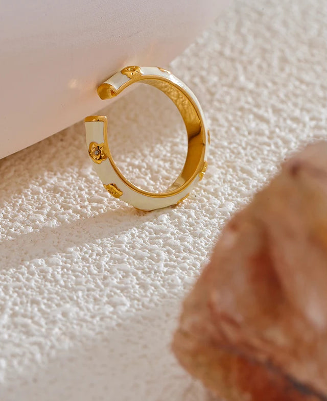 Geometric Trendy Enamel Statement Ring - Ecru