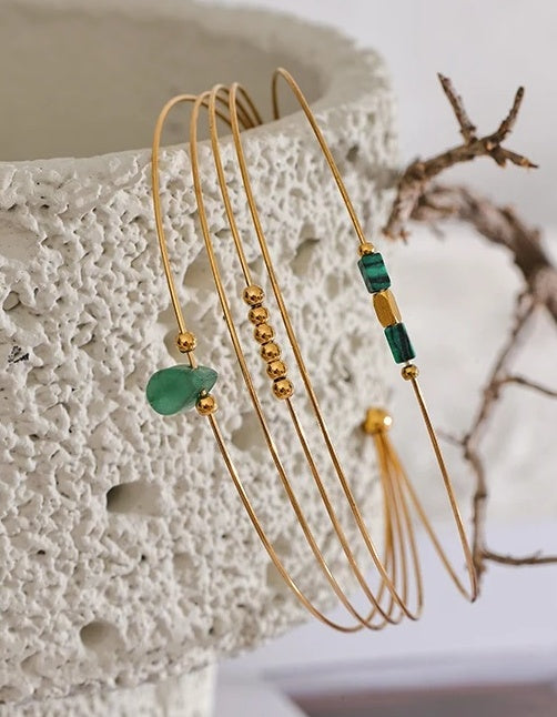 Green Agent Stone Circle Bracelet - Ecru