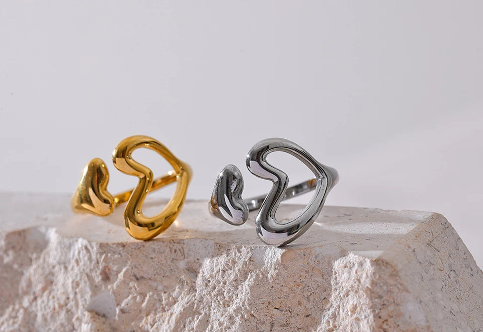 Heart Minimalist Charm Statement Ring - Ecru