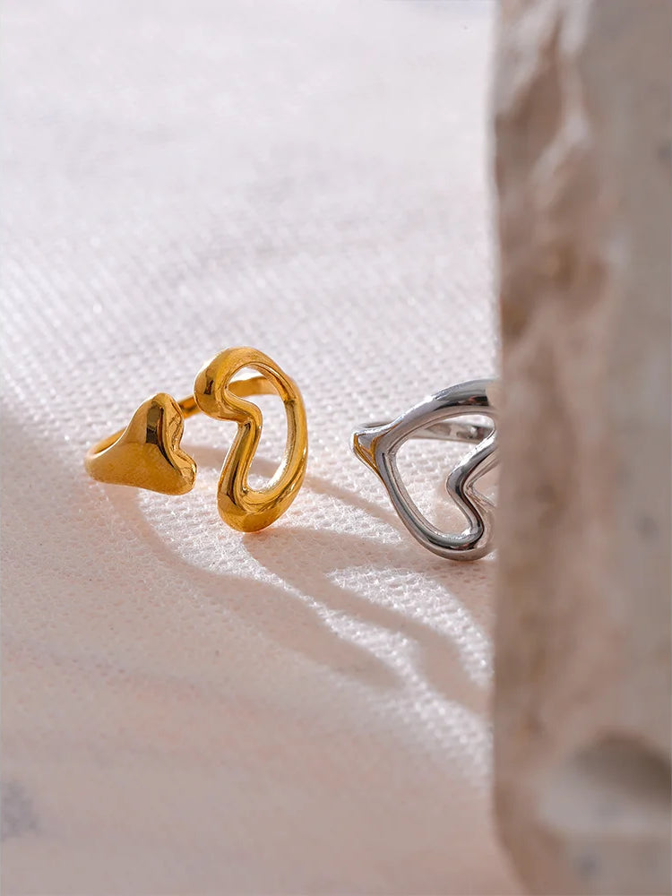 Heart Minimalist Charm Statement Ring - Ecru