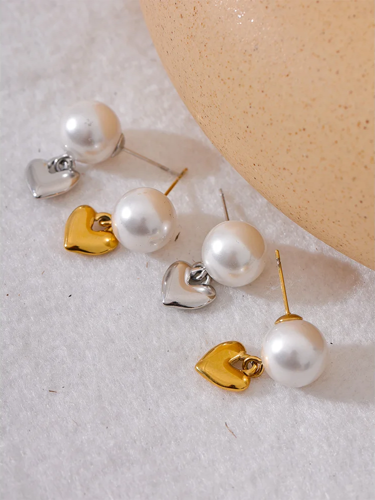 Imitation Pearls Heart Love Earrings - Ecru