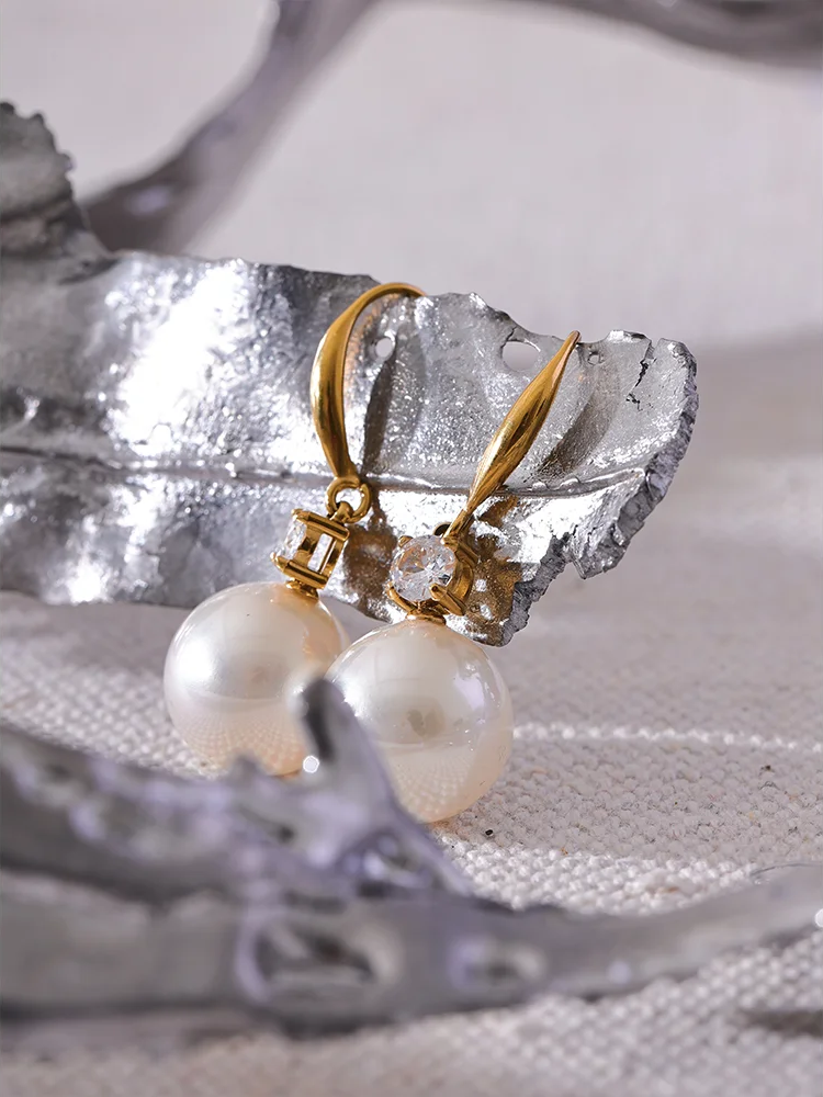 Imitation Pearls Round Drop Earrings - Ecru