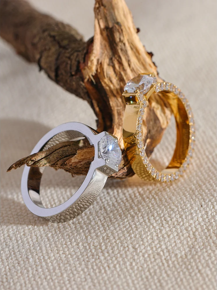 Luxury Cubic Zirconia Wedding Ring - Ecru