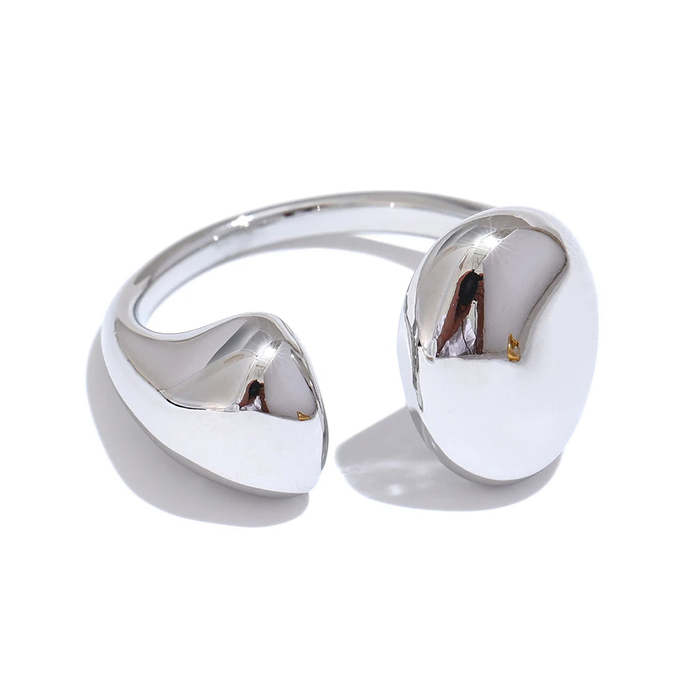 Minimalist Geometric Adjustable Statement Ring - Ecru