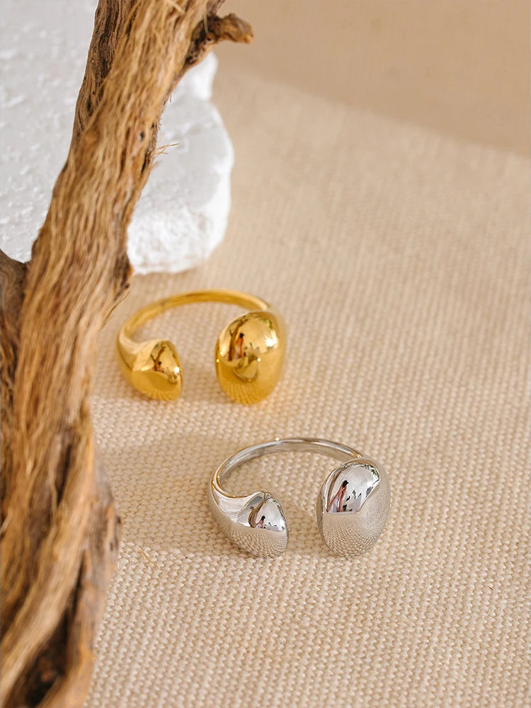 Minimalist Geometric Adjustable Statement Ring - Ecru