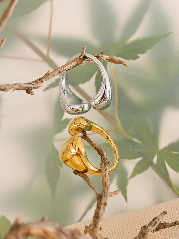 Minimalist Geometric Adjustable Statement Ring - Ecru