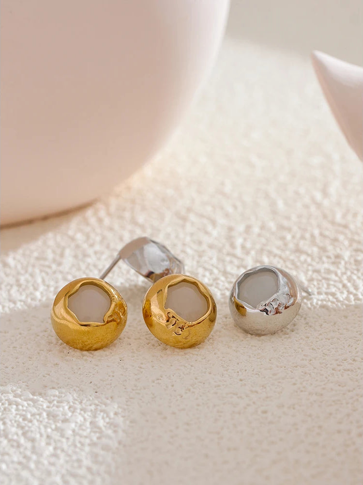 Natural Stone Premium Stud Earrings - Ecru