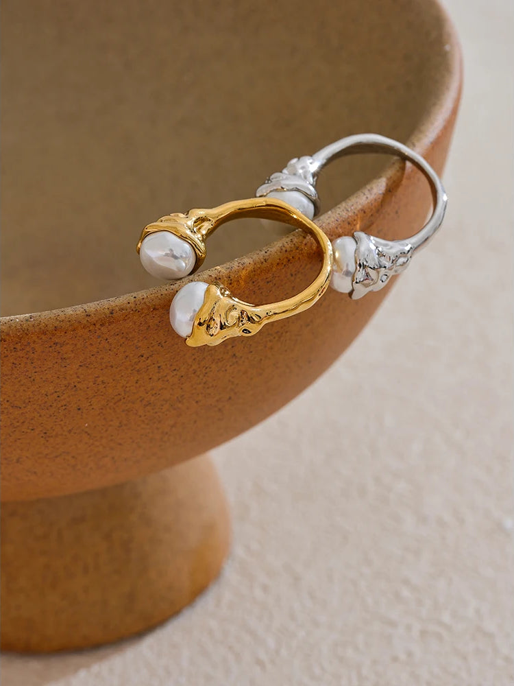 Pearl Shiny Versatile Charm Ring - Ecru