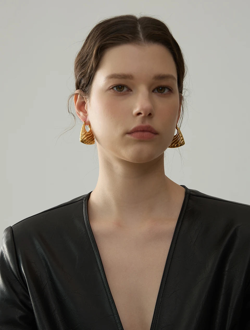 Premium Chunky Textured Hoop Earrings - Ecru