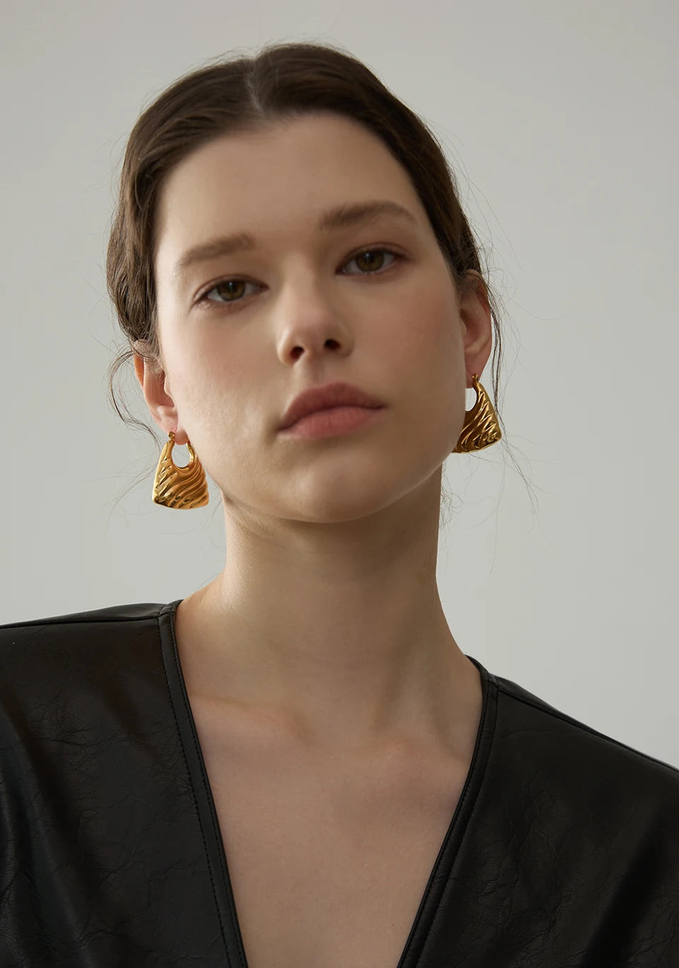 Premium Chunky Textured Hoop Earrings - Ecru