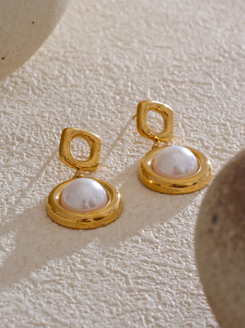 Refined Pearl Drop Dangle Earrings - Ecru