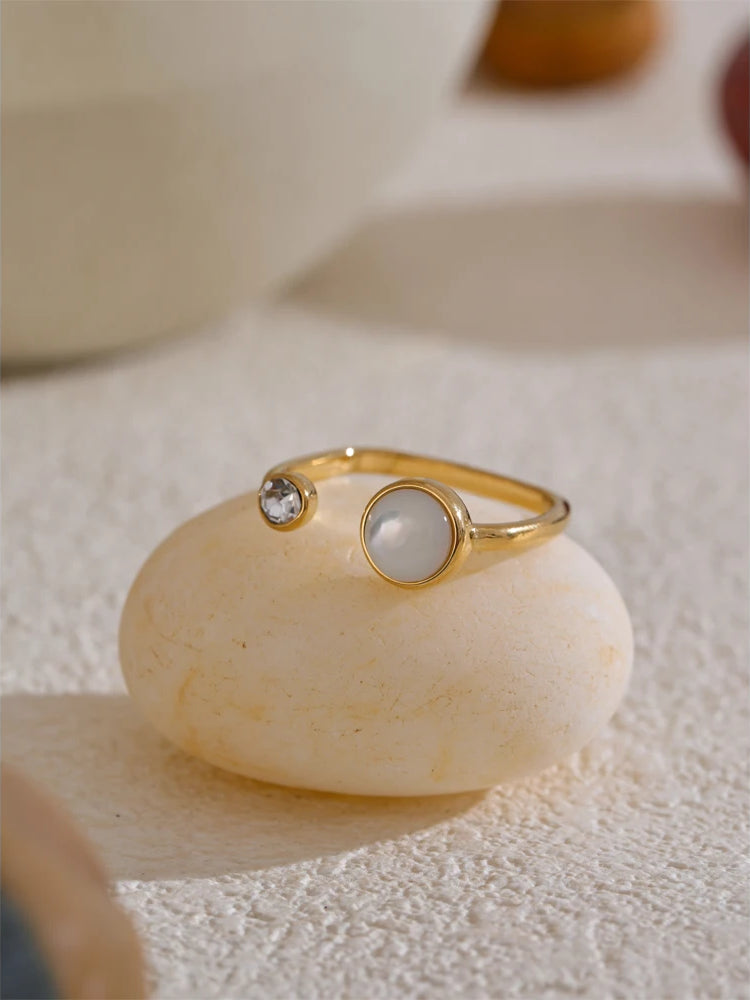 Refined Shell Adjustable Modern Ring - Ecru