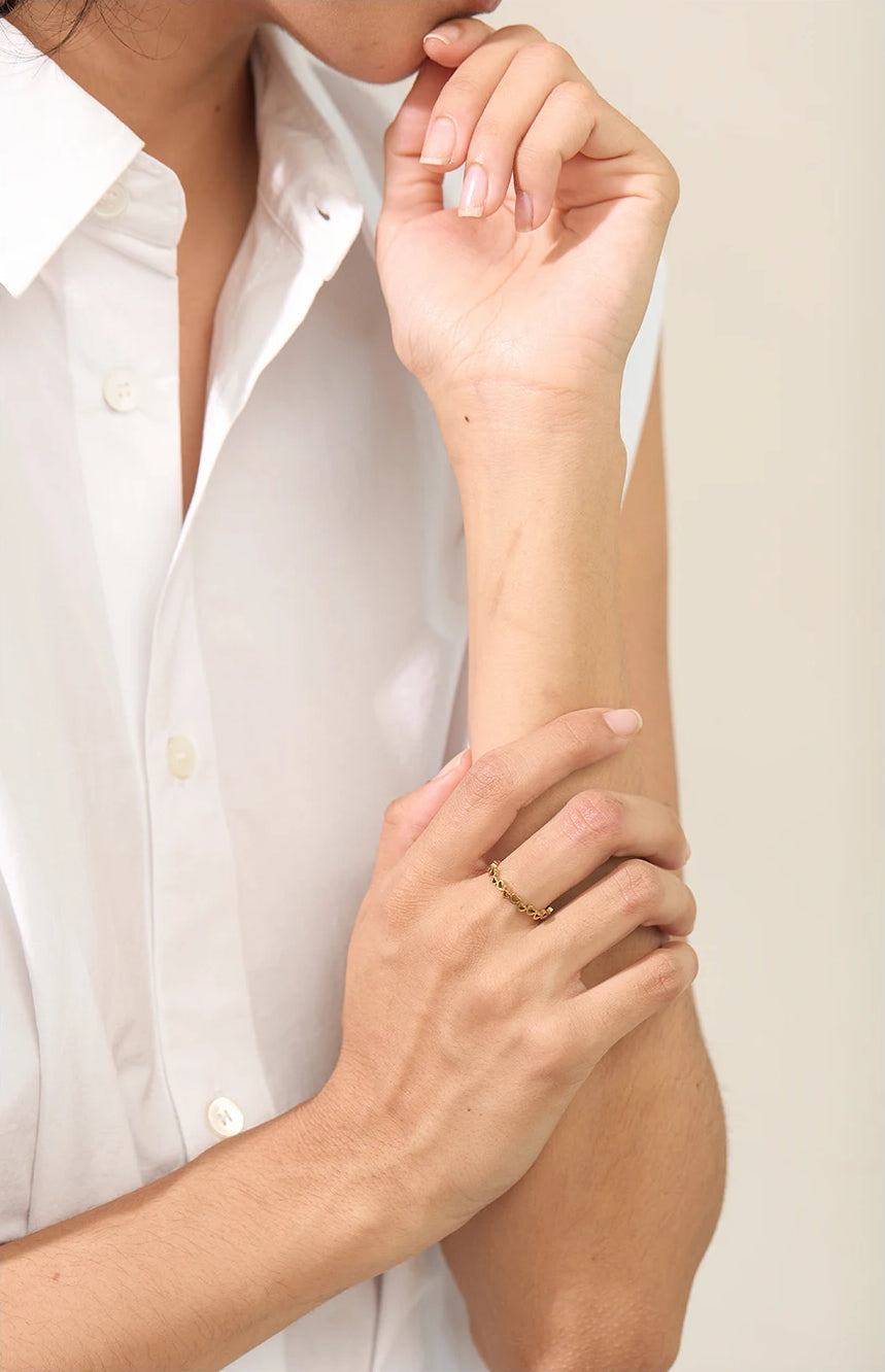 Shiny Minimalist Heart Stackable Ring - Ecru