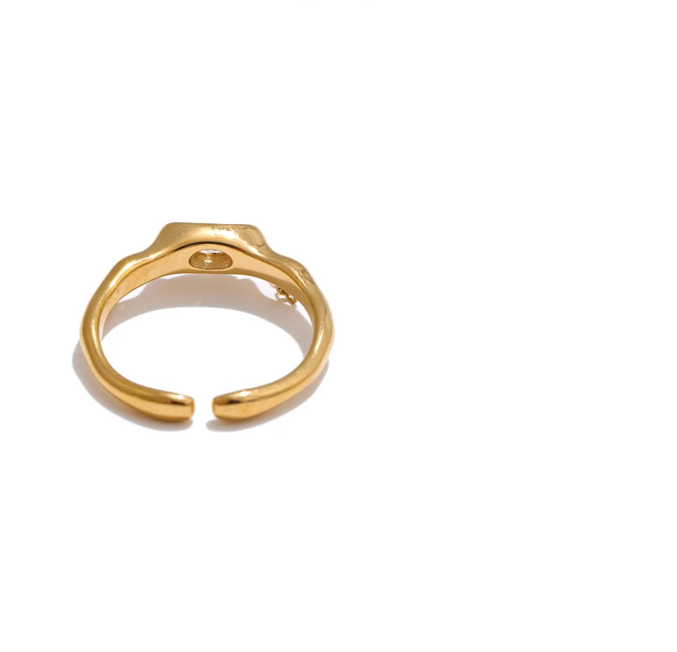 Shiny Zircon Chain Statement Ring - Ecru