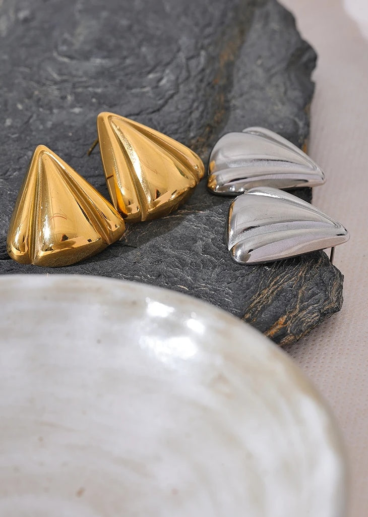 Triangle Versatile Daily Stud Earrings - Ecru