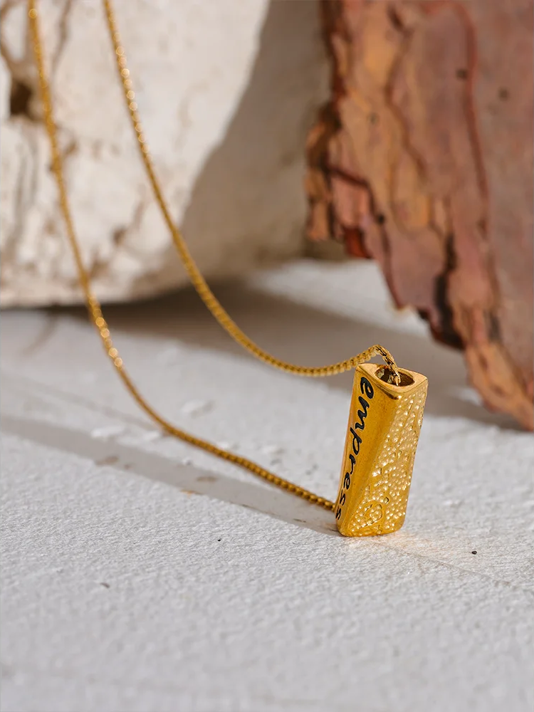 Vintage Empress Letter Pendant Necklace - Ecru