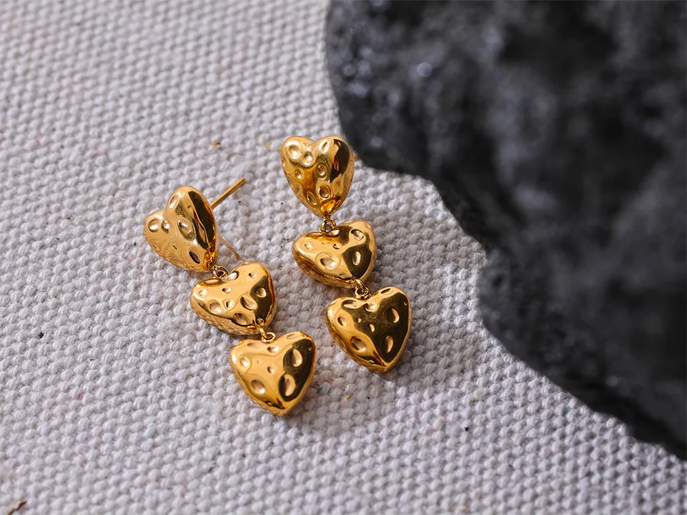 Vintage Heart Love Drop Earrings - Ecru
