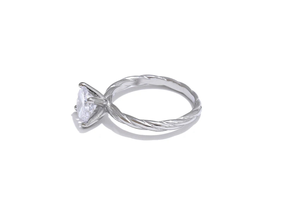 Zircon Modern Minimalist Solitaire Ring - Ecru