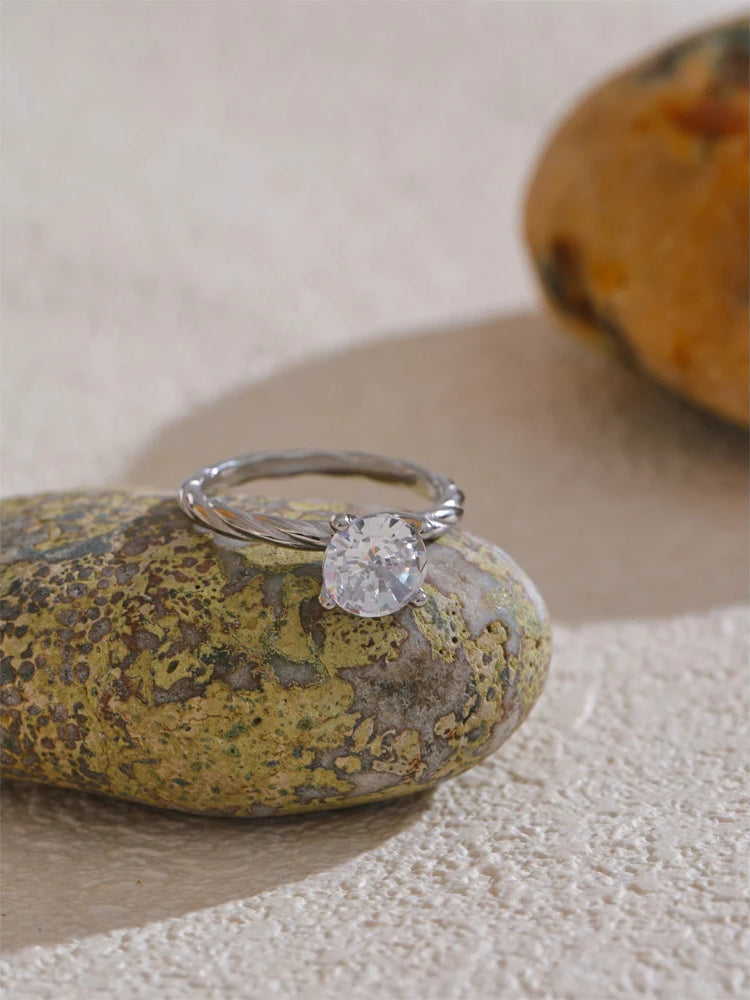 Zircon Modern Minimalist Solitaire Ring - Ecru