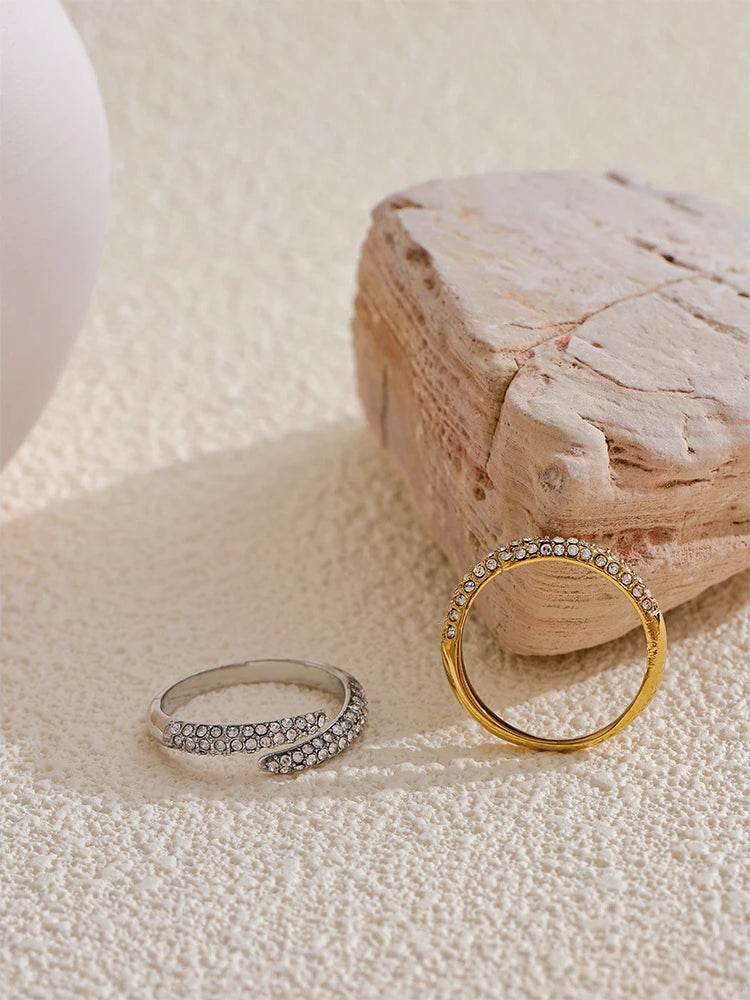 Zircon Unique Modern Statement Ring - Ecru