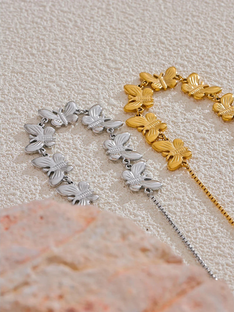 Butterfly Geometric Statement Choker Necklace - Ecru