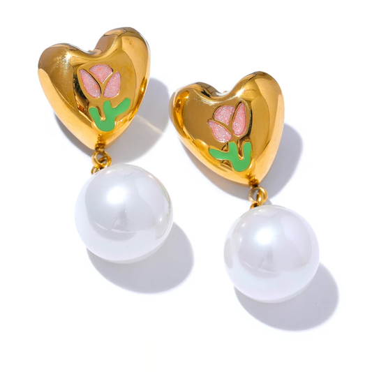 Cast Heart Imitation Pearls Earrings - Ecru