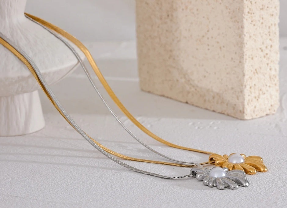 Cast PVD Plated Snake Necklace - Ecru