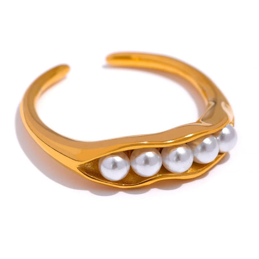 Chic Charm Imitation Pearls Ring - Ecru