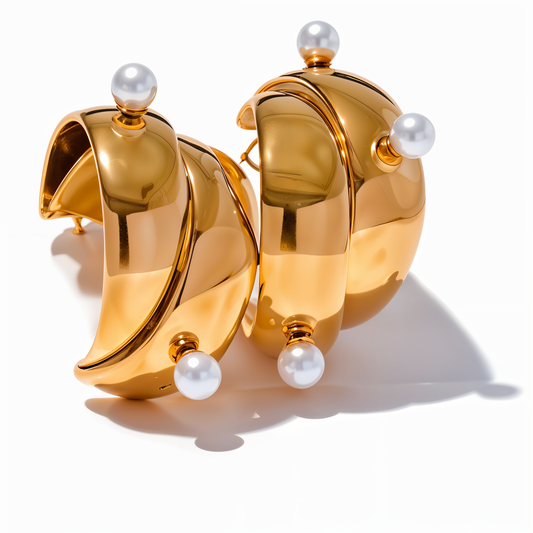 Chic Imitation Pearls Unusual Earrings - Ecru