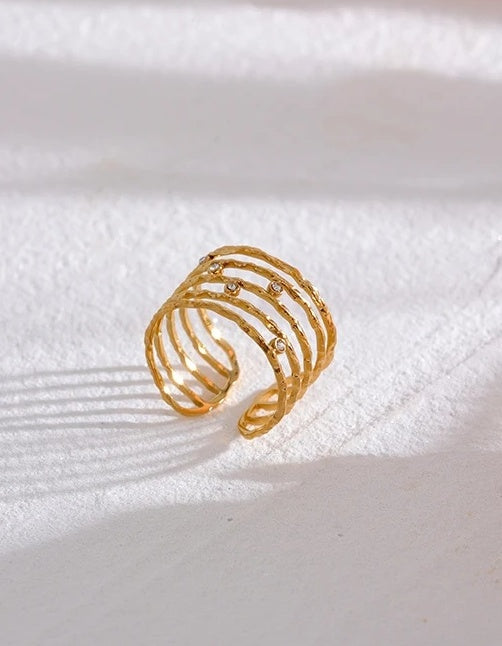 Chic Layered Finger Wide Ring - Ecru