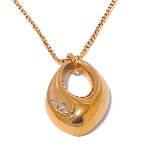 Chic Zircon Pendant Statement Necklace - Ecru