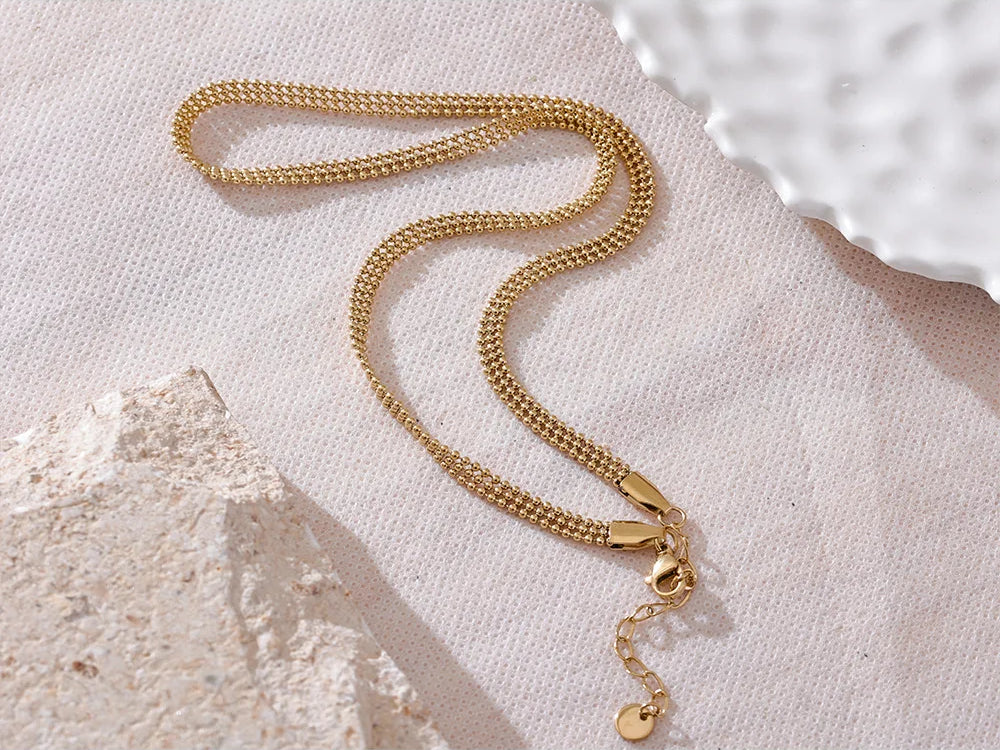 Chunky Chic Statement Choker Necklace - Ecru