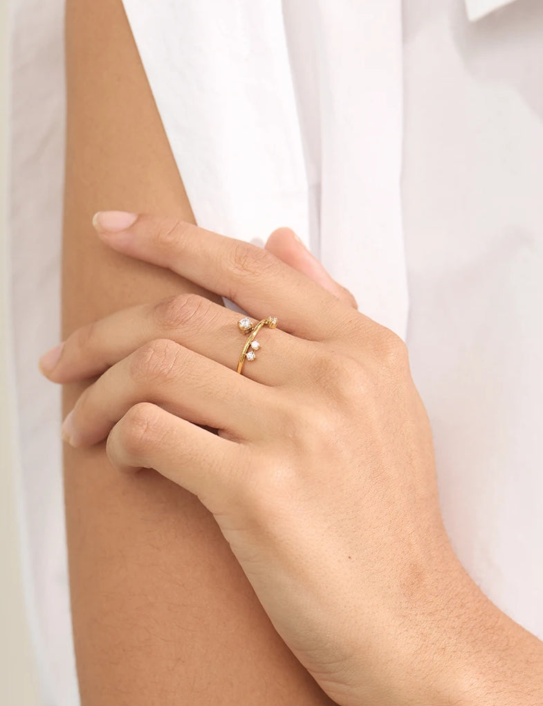 Classic Zircon Modern Stackable Ring - Ecru