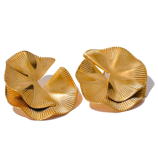 Creative Flower Big Stud Earrings - Ecru