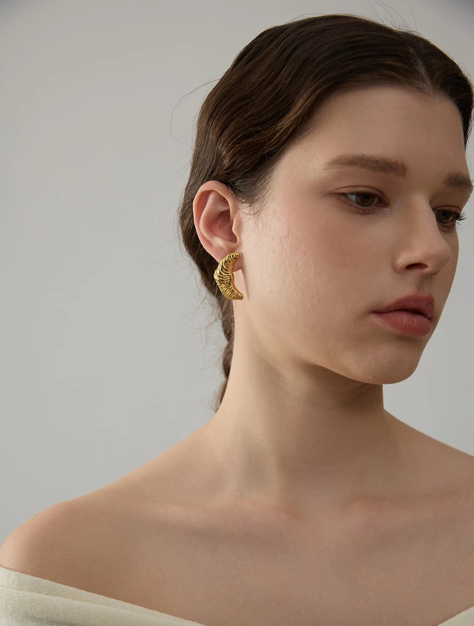 Croissant Vintage Statement Stud Earrings - Ecru