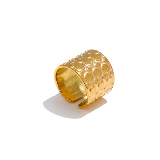 Elegant Chunky Textured Statement Ring - Ecru