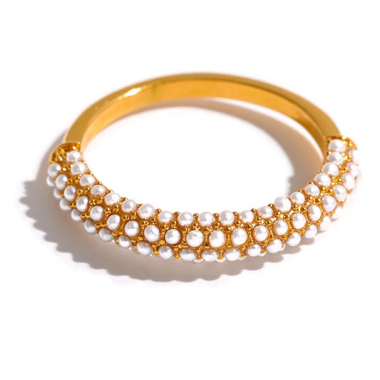 Elegant Imitation Pearls Chic Ring - Ecru