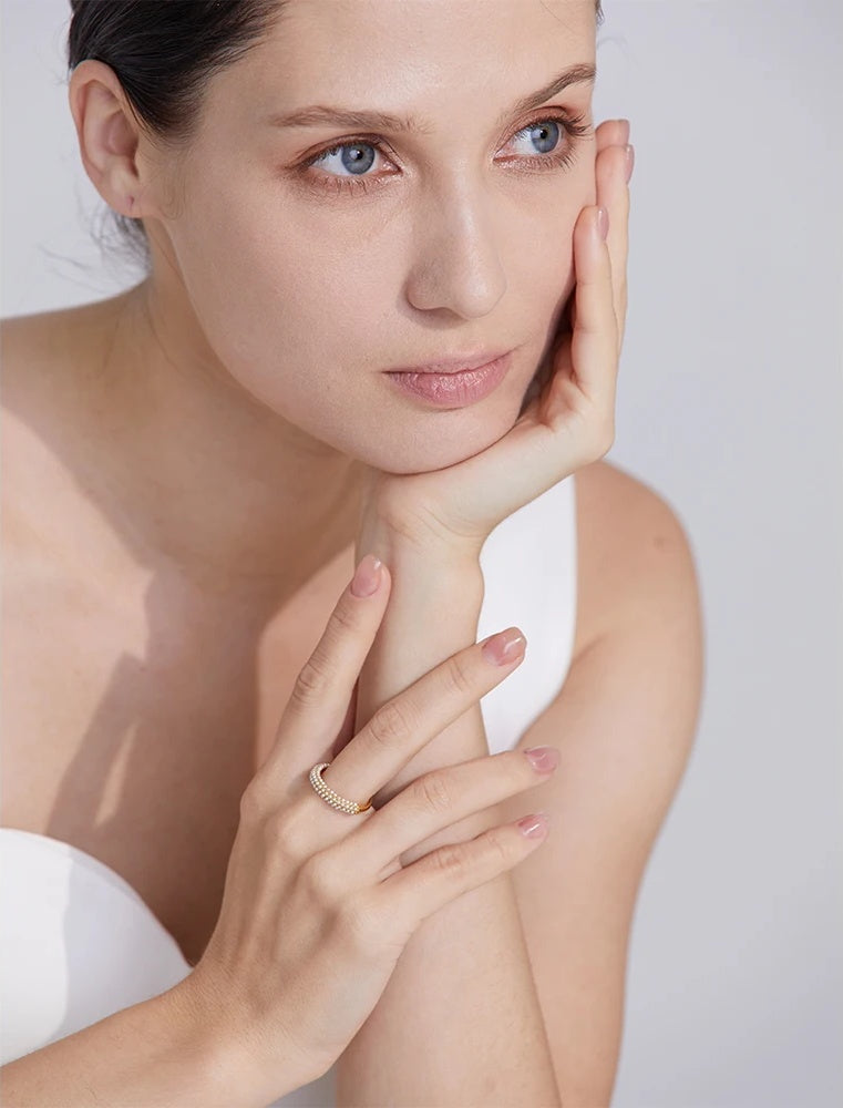 Elegant Imitation Pearls Chic Ring - Ecru