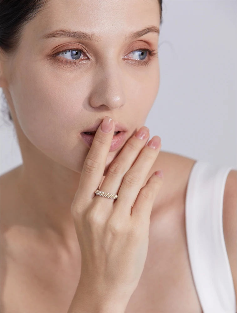Elegant Imitation Pearls Chic Ring - Ecru