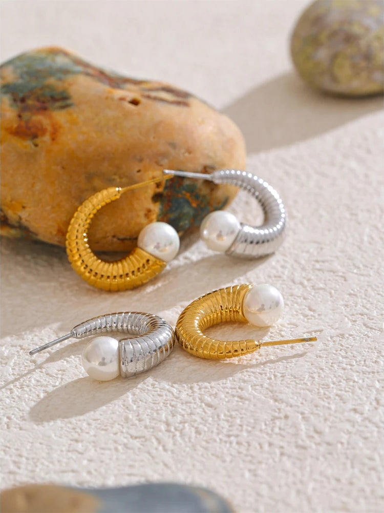 Elegant Pearl Textured Huggie Earrings - Ecru