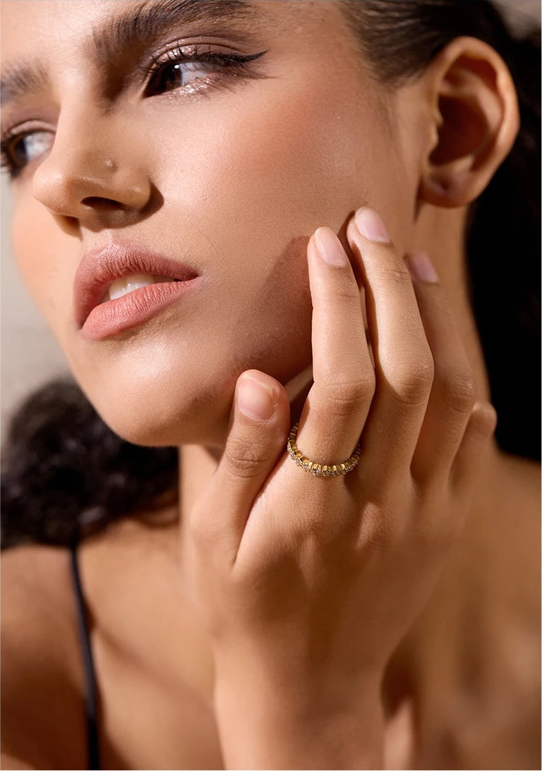 Exquisite White Classic Thin Ring - Ecru