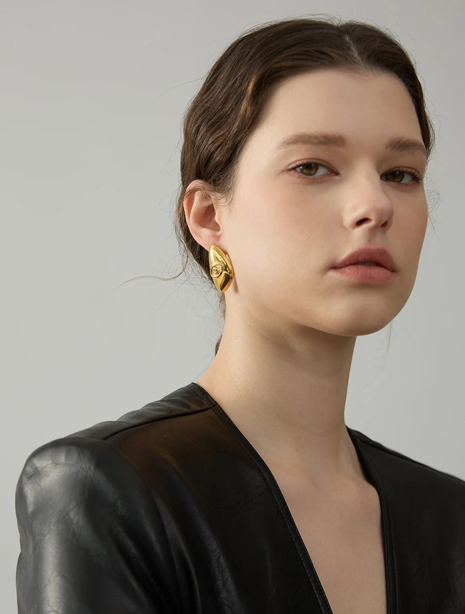 Eye Triangle Stylish Stud Earrings - Ecru