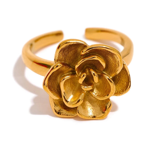 Flower Cast Trend Vintage Ring - Ecru