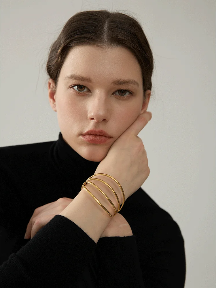 Geometric Hollow Cuff Wrist Bracelet - Ecru