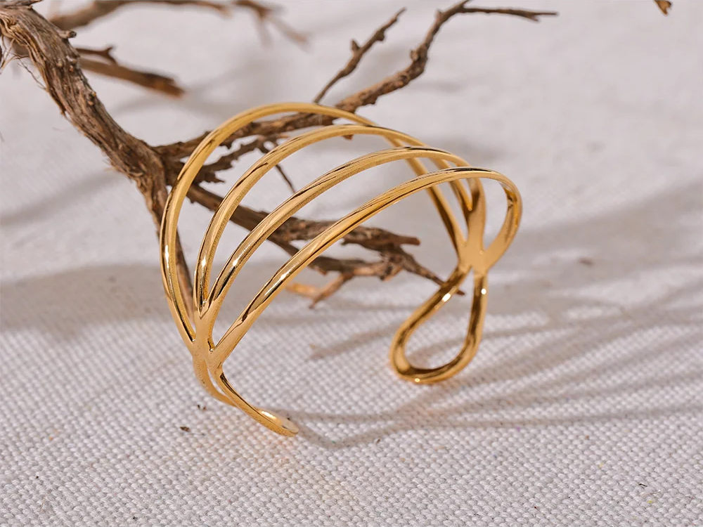 Geometric Hollow Cuff Wrist Bracelet - Ecru