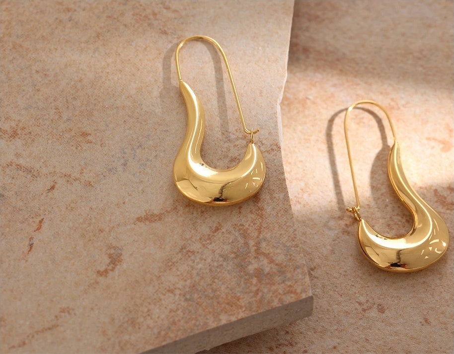 Geometric Minimalist Plated Hoop Earrings - Ecru