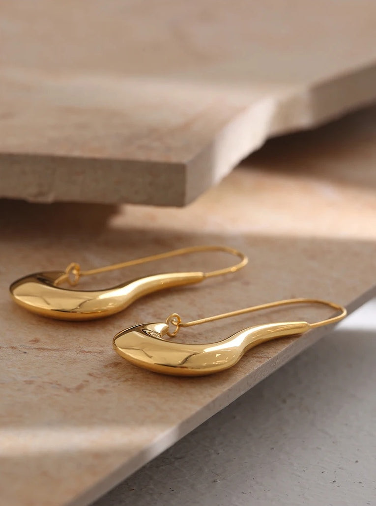 Geometric Minimalist Plated Hoop Earrings - Ecru