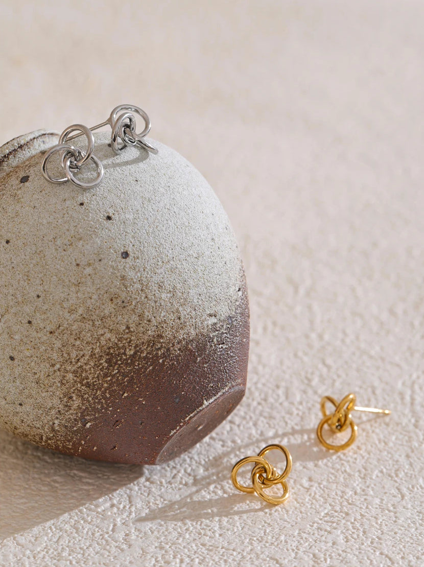 Geometric Premium Chunky Stud Earrings - Ecru