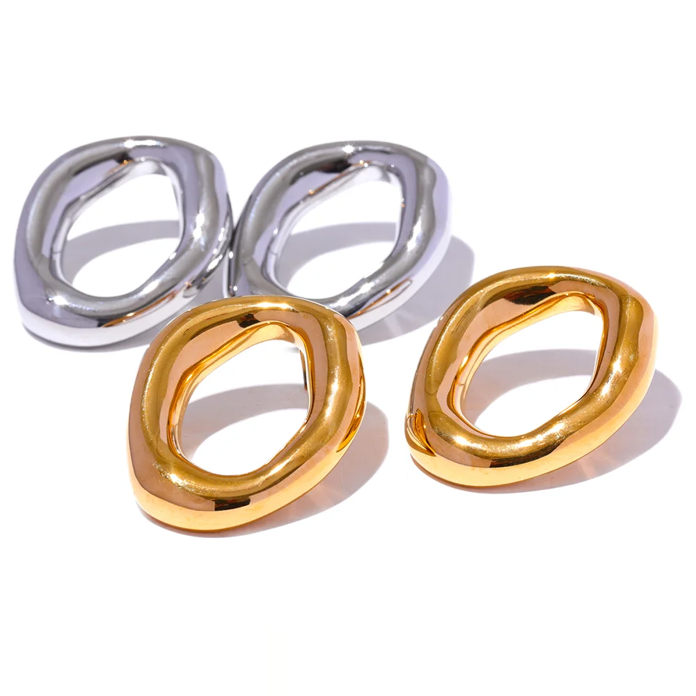 Geometry Hollow Cast Stud Earrings